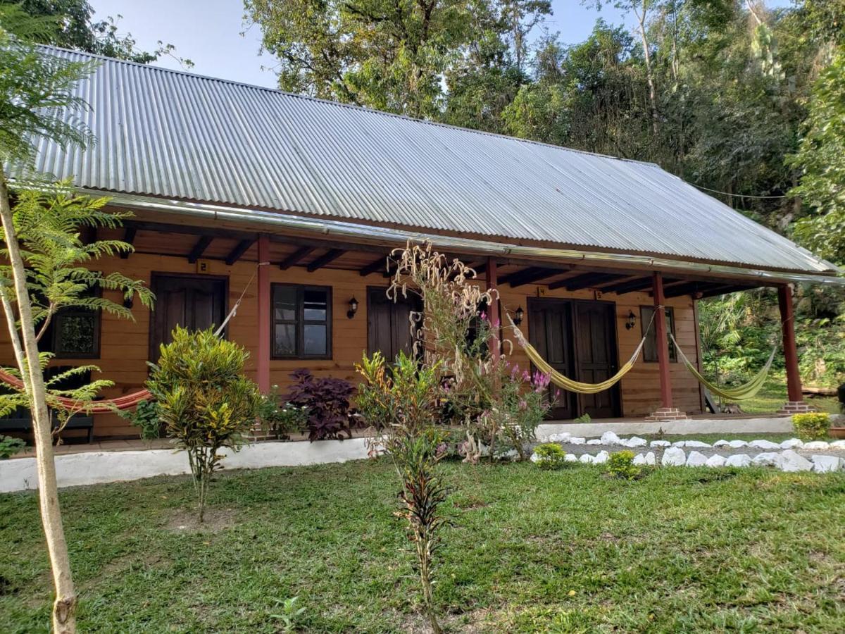 Aruma Eco-Hostal Lanquin Exterior photo